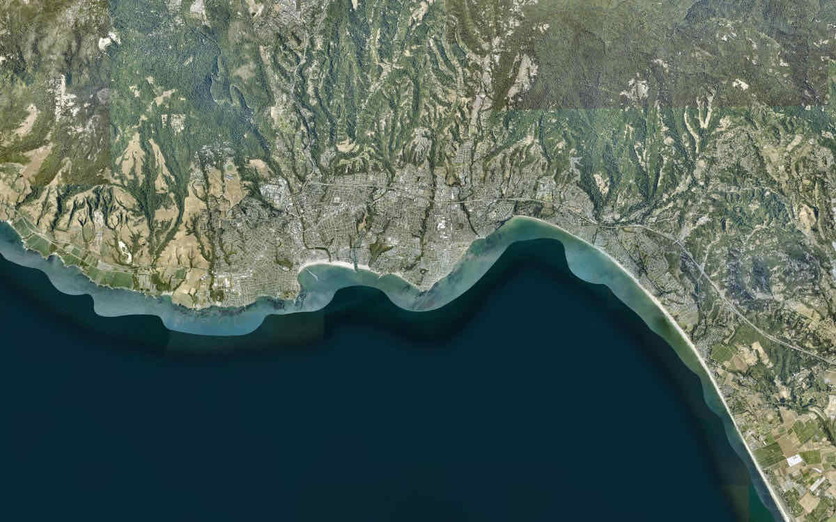 Satellite view centered on Beach RV Pleasure Point, showing the area within 20 minutes by car